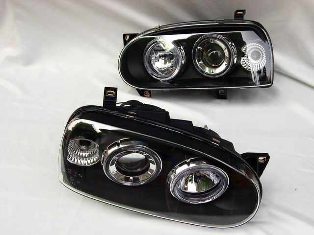 http://www.bmwcct.com.tw/MRYANG/kensu/vw_golf%203_headlights_ccfl%20projector_black_2.jpg